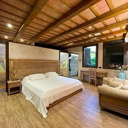 Hotel Historic