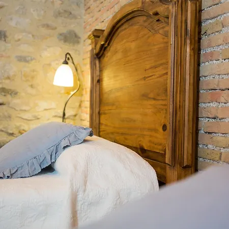 מלון Historic 4*